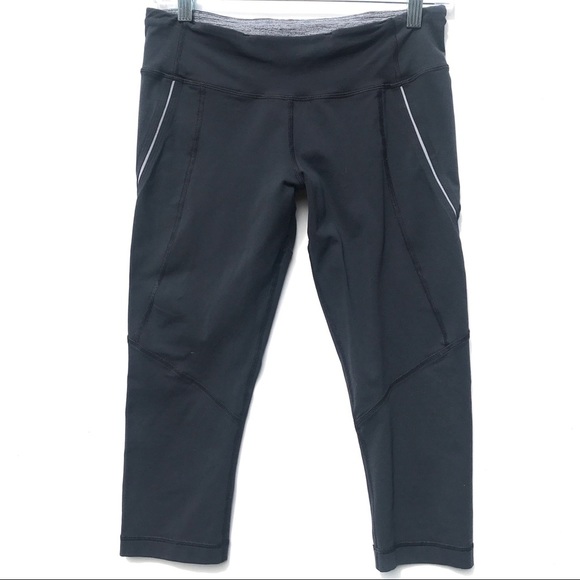 LULULEMON cropped leggings pants 6 black - Picture 1 of 5
